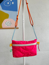 Load image into Gallery viewer, Pocket Flashy - Rose / corde orange