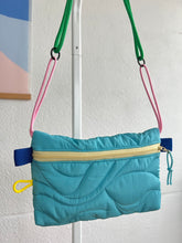 Load image into Gallery viewer, Pocket Flashy - Turquoise / corde verte