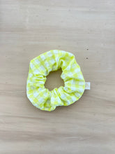 Charger l'image dans la galerie, Chouchou - Carreaux jaunes