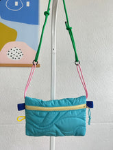 Load image into Gallery viewer, Pocket Flashy - Turquoise / corde verte