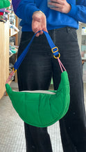 Charger l'image dans la galerie, Sac Halfmoon - vert