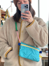 Load image into Gallery viewer, Pocket Flashy - Turquoise / corde verte