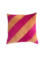 Charger l&#39;image dans la galerie, Coussin - Rayures orange &amp; fushia