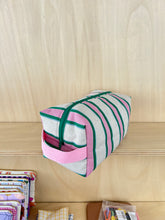 Load image into Gallery viewer, Trousse de toilette - Dinard