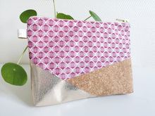 Load image into Gallery viewer, V Pouch - Purple Planète