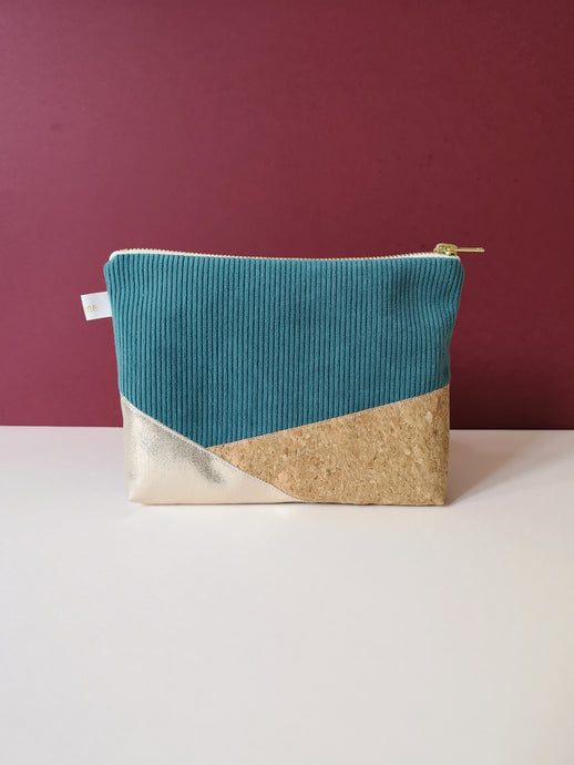 V pouch - Petrol blue