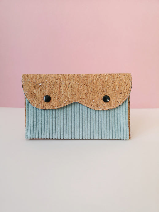 Boobs Wallet - Ice Blue