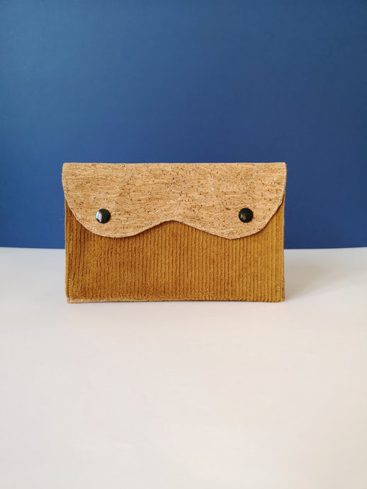 Boobs Wallet - Ocher