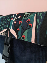 Load image into Gallery viewer, Oslo Bag - Black Jungle