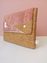 Load image into Gallery viewer, Tablet pouch - Pink velvet