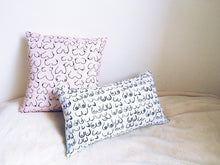 Charger l&#39;image dans la galerie, Coussin nichons
